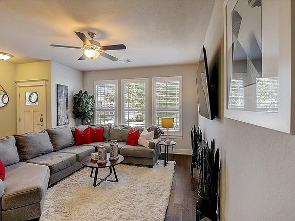 5th image of 11102 Railway Ln #66