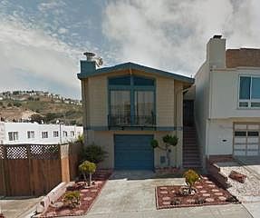 1st image of 907 Wyandotte Ave
