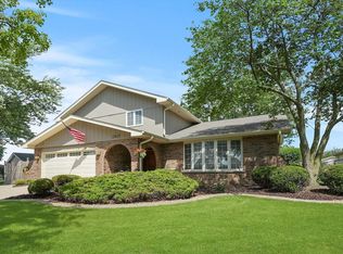 15425 Cherrywood Ct, Orland Park, IL