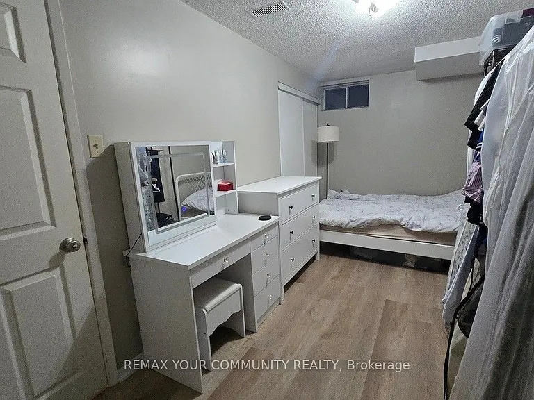 741 Caradonna Cres #25 — Photo 20