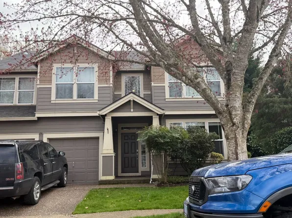 3708 E Short Oak Dr, Newberg, OR 97132