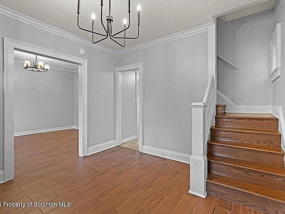 2nd image of 1804 Roselynn St