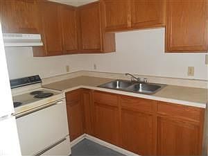 1st image of 1117 McPherson Ave #1