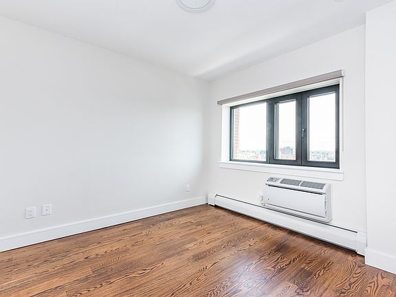 5th image of 27-17 21st St #5D