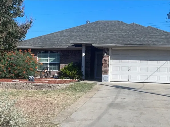 32 Tanyard Rd, Morgans Pt Resort, TX 76513
