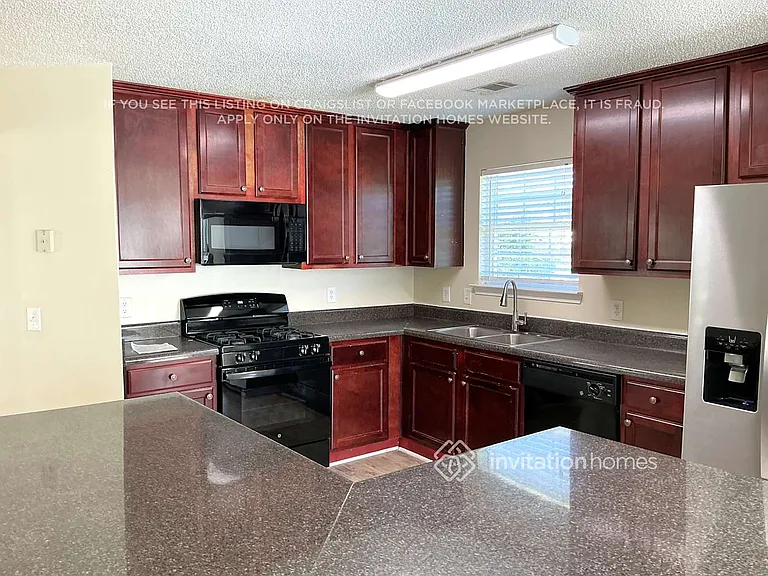 75 Stone Ridge Way — Photo 6