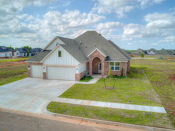 2nd image of 9309 NW 145th Pl