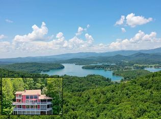 1058 Eagles View Rd, Hayesville, NC 28904