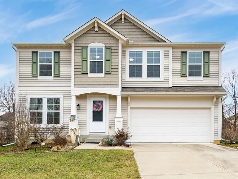 723 Grande Oaks Dr — Photo 1