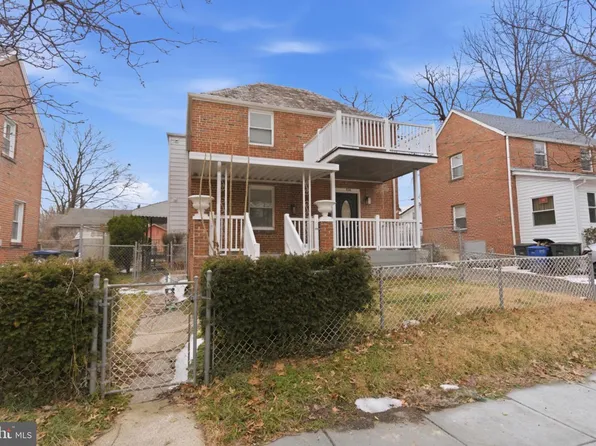 716 Croissant Pl SE, Washington, DC 20019