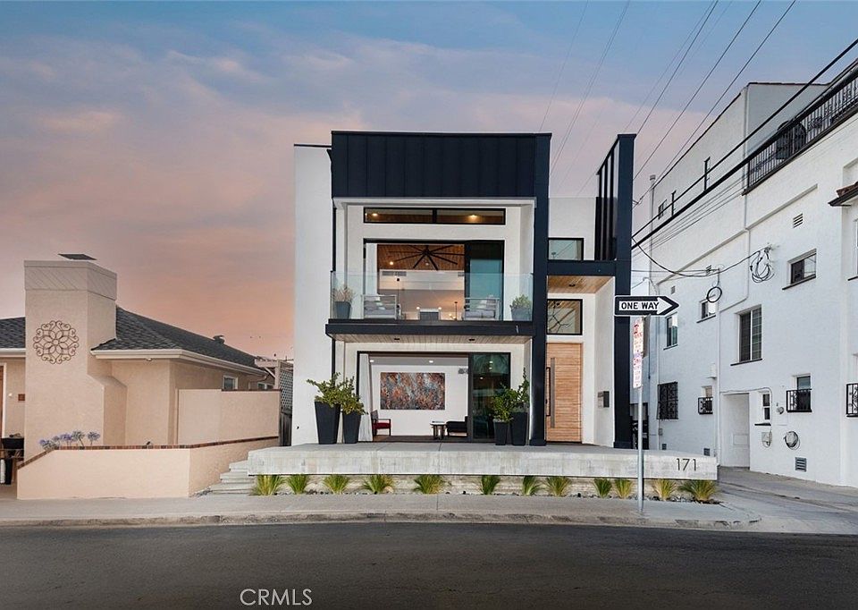 1st image of 171 Savona Walk