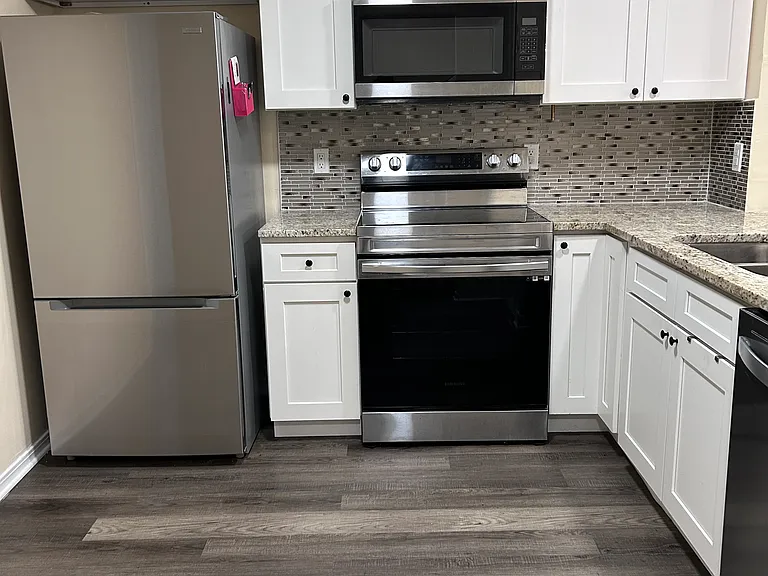 5805 Liska Dr — Photo 64