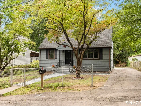 500 Woodlawn Ave Extension, Bridgeport, CT 06606