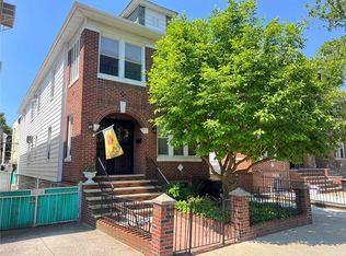 2112 Bay Ridge Pkwy, Brooklyn, NY 11204