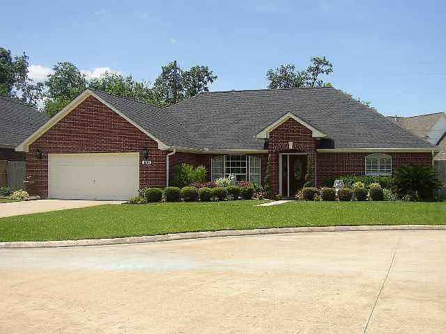 1st image of 1416 Willow Ct