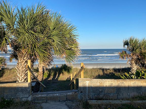 back yard view beach access