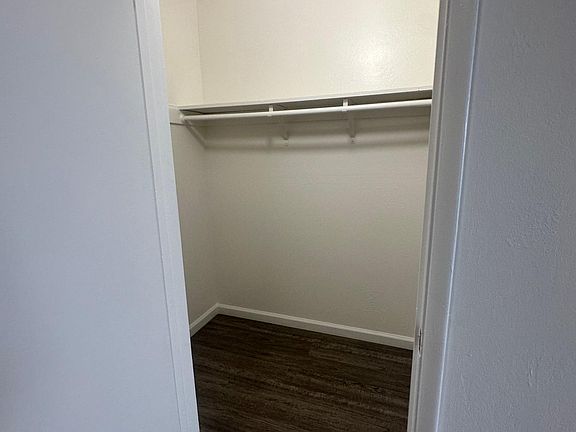 5th image of 317 Hanover Ave #112