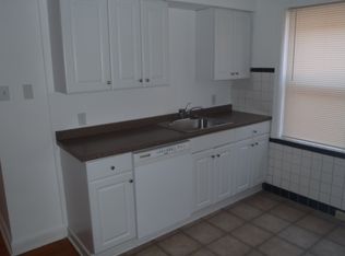 5436 Morganford Rd, Saint Louis, MO 63116