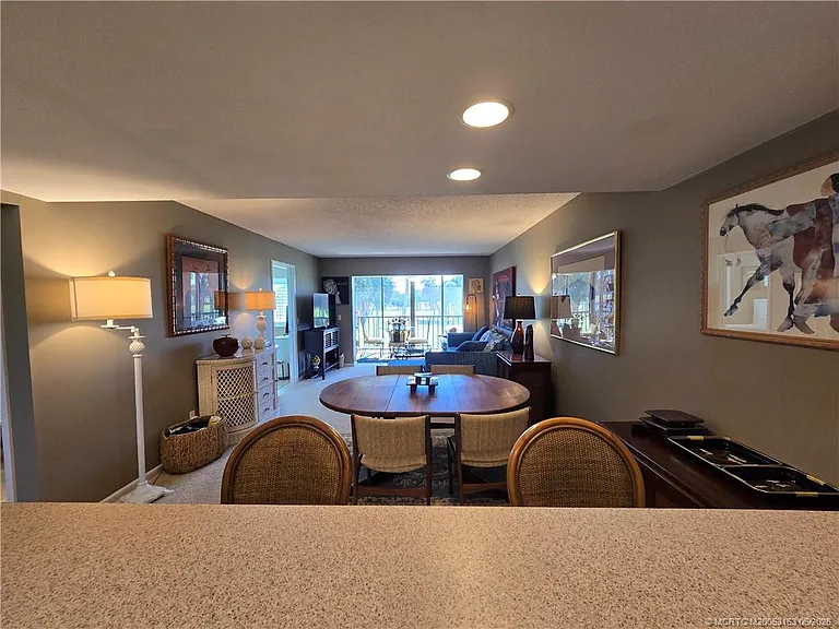 5564 NE Gulfstream Way — Photo 14