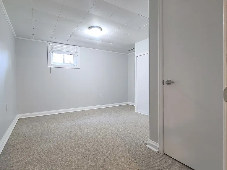 114 Empress Ave #LOWER — Photo 15