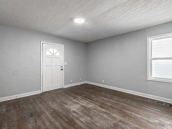 5th image of 3908 Juandale Trl #A