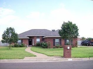 101 Waterford St, Hewitt, TX 76643