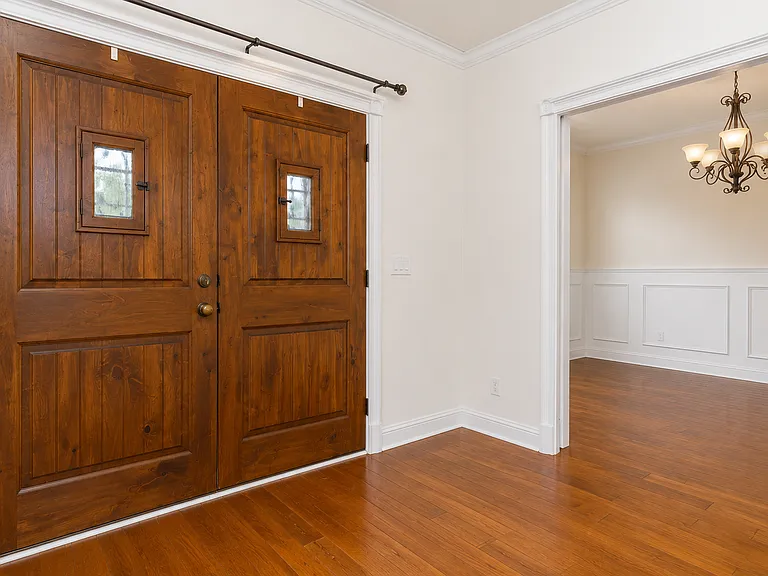 1035 Haylee Brook Ln — Photo 3