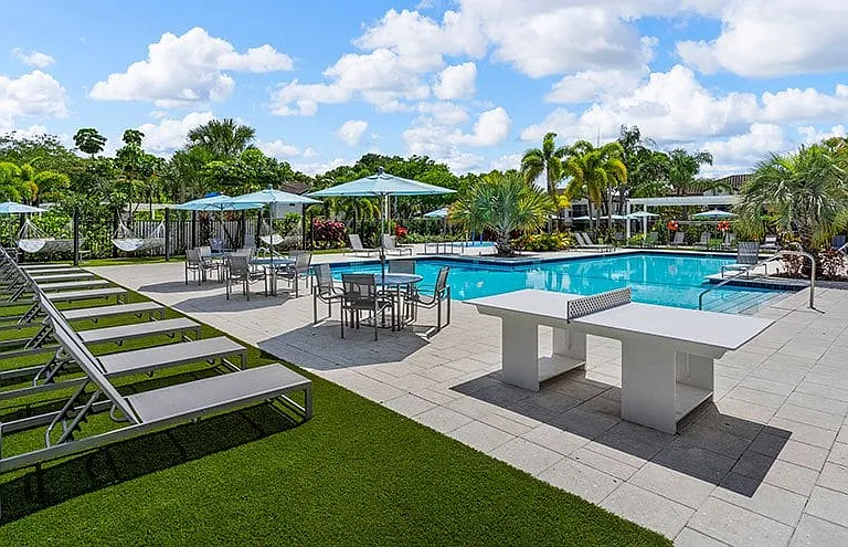 The Avant at Pembroke Pines Apartments — Photo 55