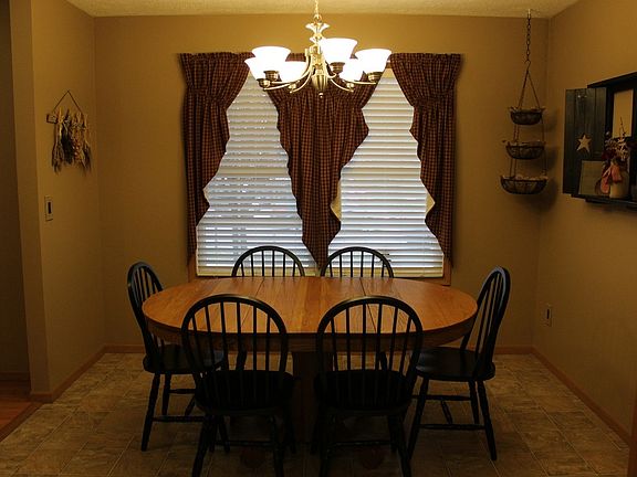 5th image of 2065 Preakness Pl