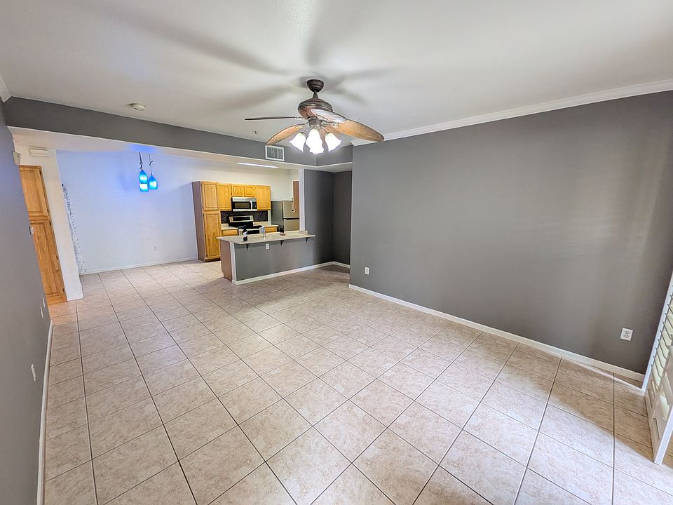1st image of 501 Gibson Dr