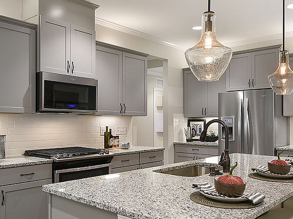 Images of the home are for illustrative purposes only and should never be relied upon.