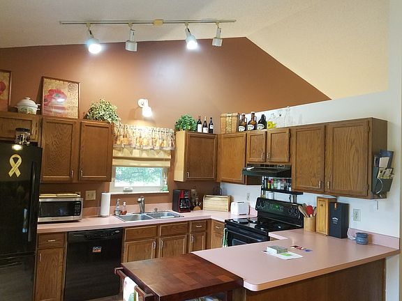 3rd image of 2156 Mardi Ct