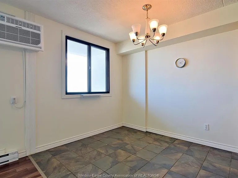 150 Park St W #1812 — Photo 20