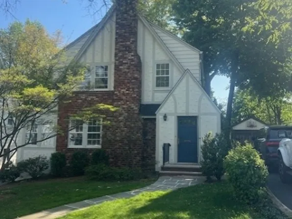 18 Evergreen Pl, Maplewood Twp., NJ 07040