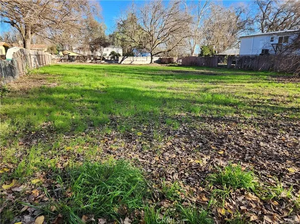 751 5th St, Tehama, CA 96090