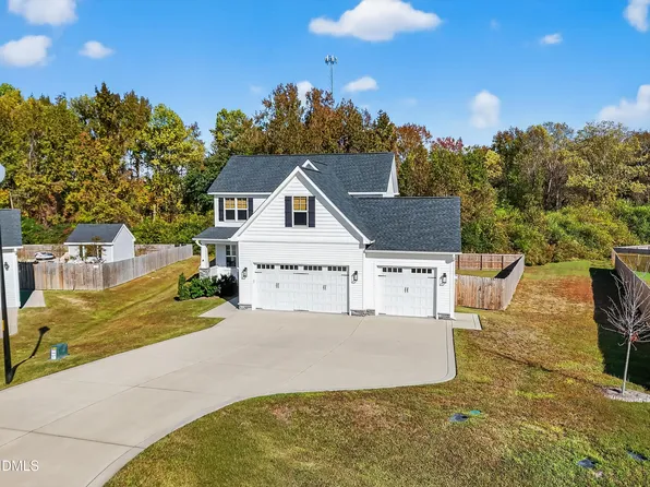 208 Mitchell Manor Dr, Angier, NC 27501