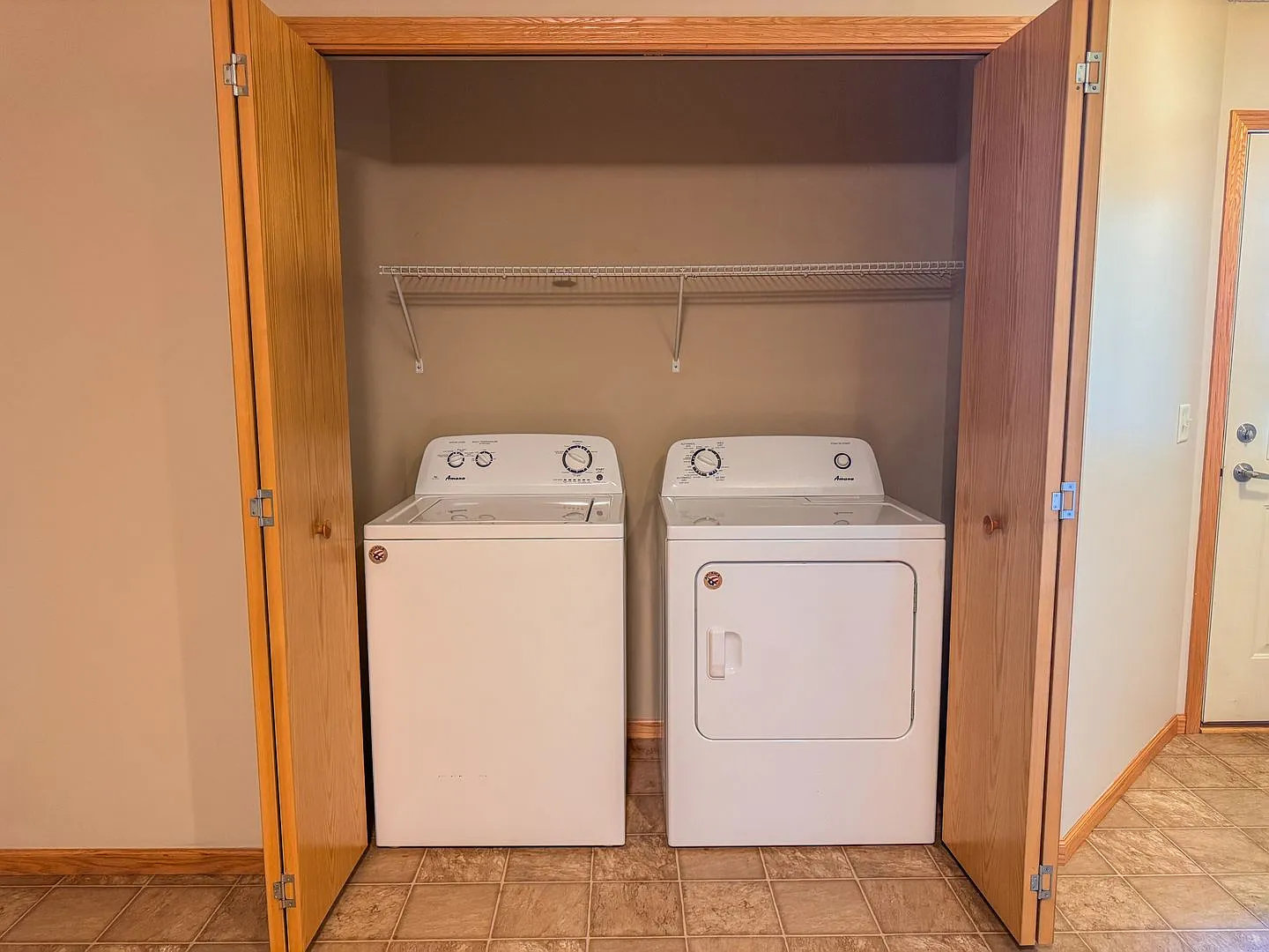 2 Bedroom Townhome — Photo 4