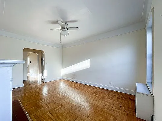 Rented by Kahen Properties | media 25