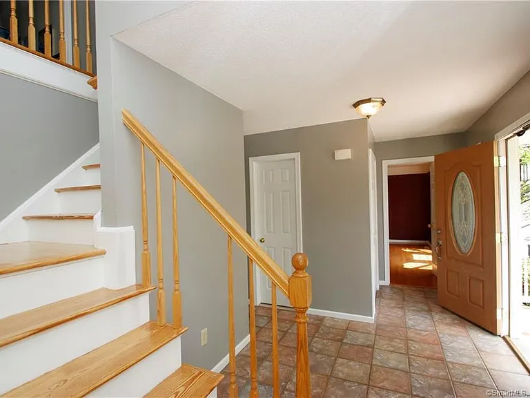 145 Settlers Ridge Rd — Photo 4