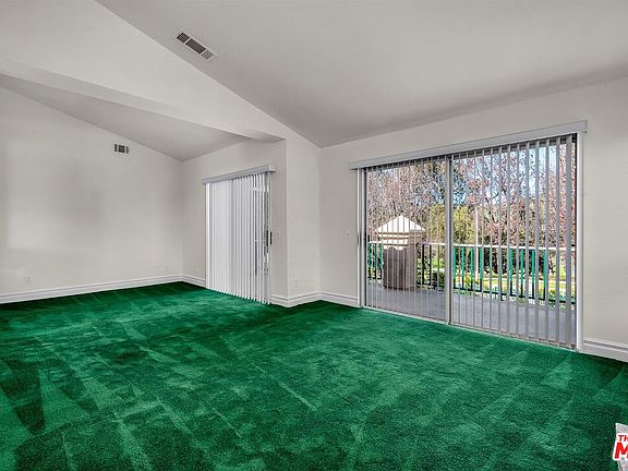 4th image of 455 Kennerick Ln