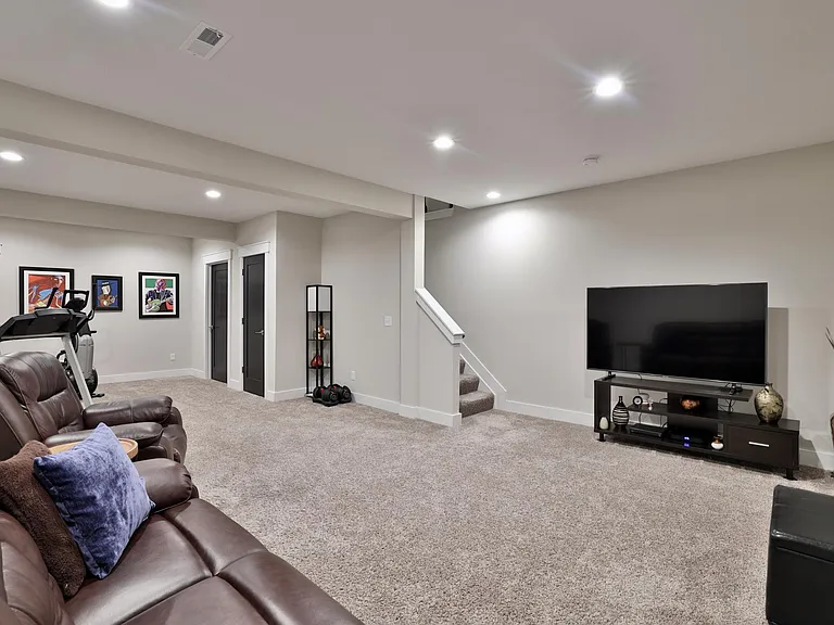 3872 Duck Creek Rd — Photo 26