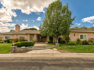 16060 Comet Way, Santa Clarita, CA 91387