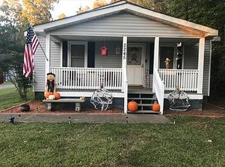 2245 Skeetertown Rd, Suffolk, VA 23434