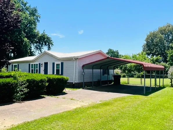 210 Church St, Troy, TN 38260