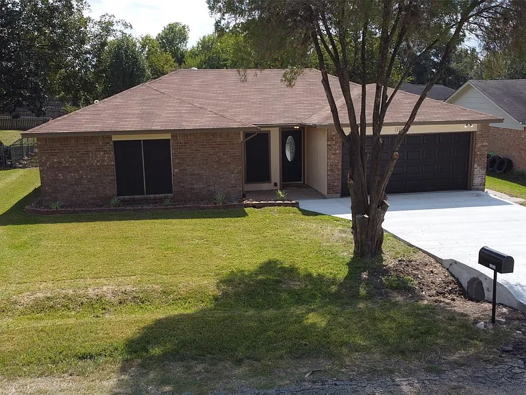 12834 Timothy Dr — Photo 19