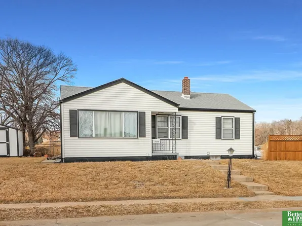 3402 Sheffield St, Omaha, NE 68112