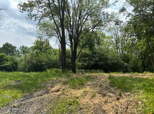 1741 Scotch Ridge Rd, Schenectady, NY 12306