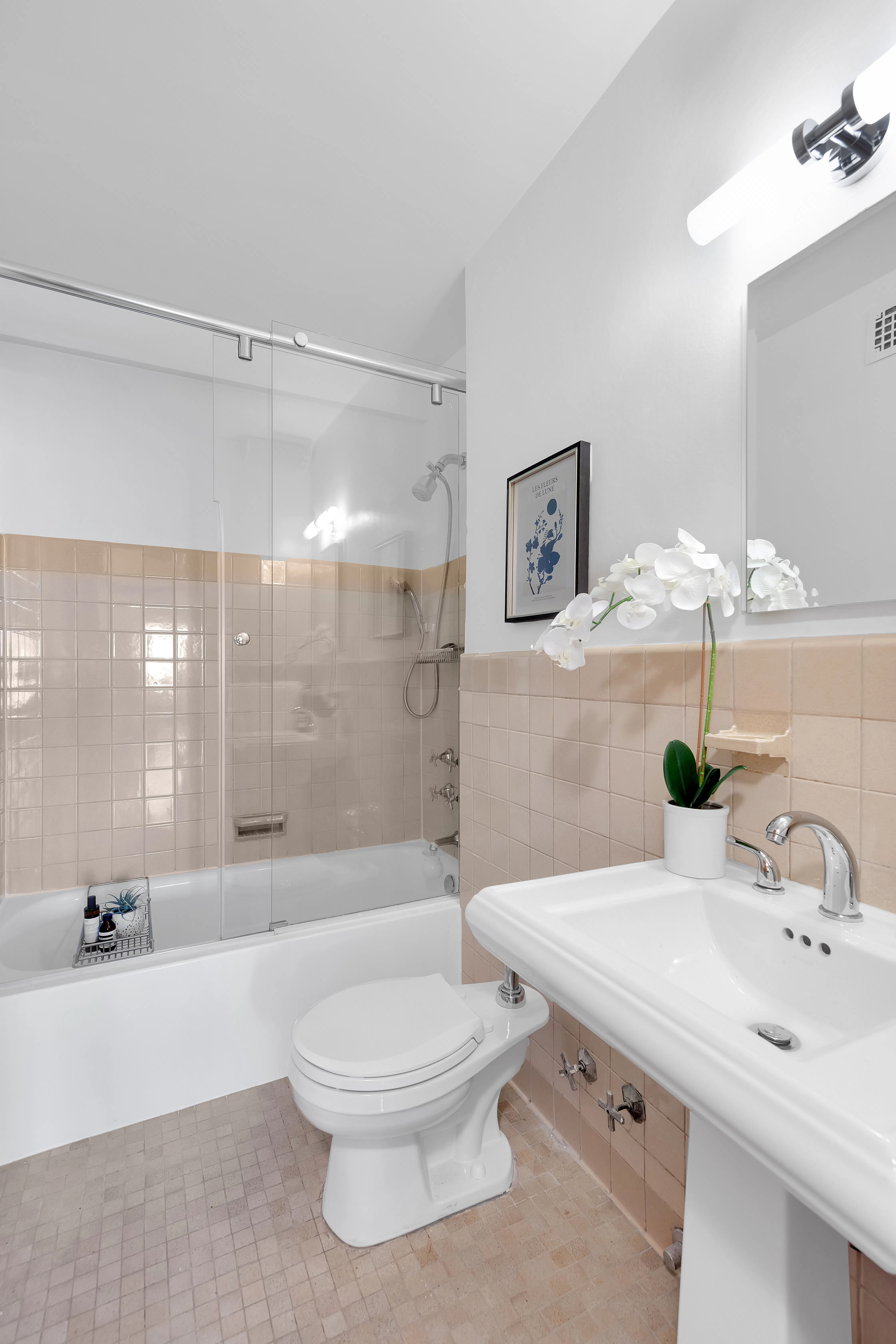 140 Riverside Drive #12N in Upper West Side, Manhattan | StreetEasy