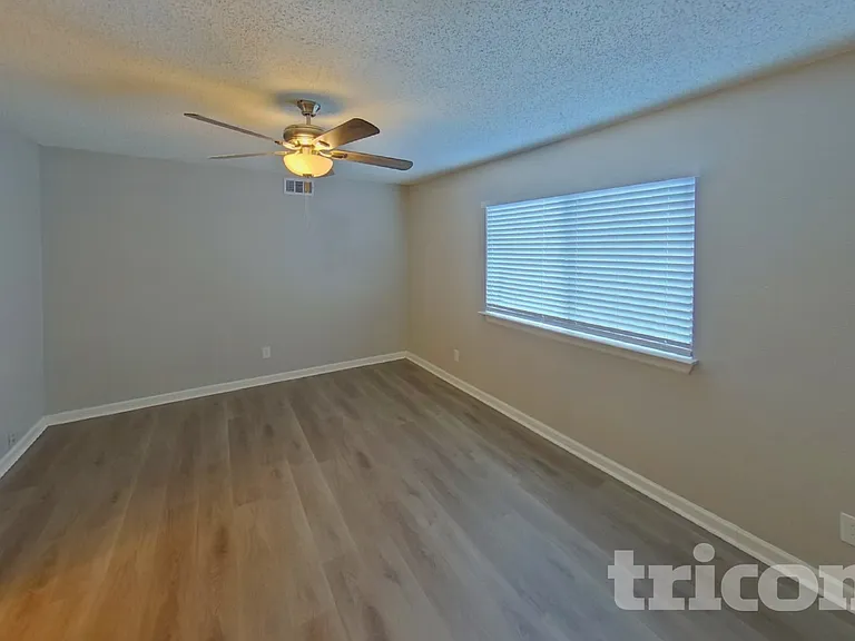 2908 Lemmontree Ln — Photo 7