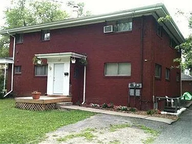 1911 Tod Ave NW photo 1
